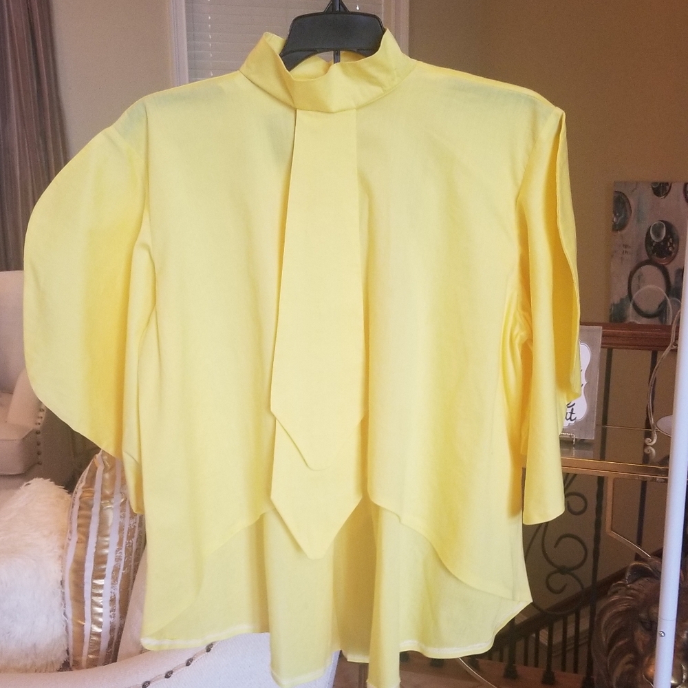 Puffy sleeve yellow high low tie front blouse